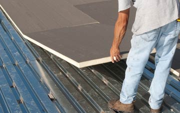 benefits of insulating Doura flat roofing